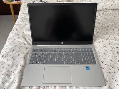HP 15-fd0336nia Laptop in Excellent Condition: FOR SALE