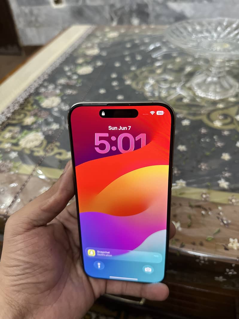 Iphone 15 pro max 0
