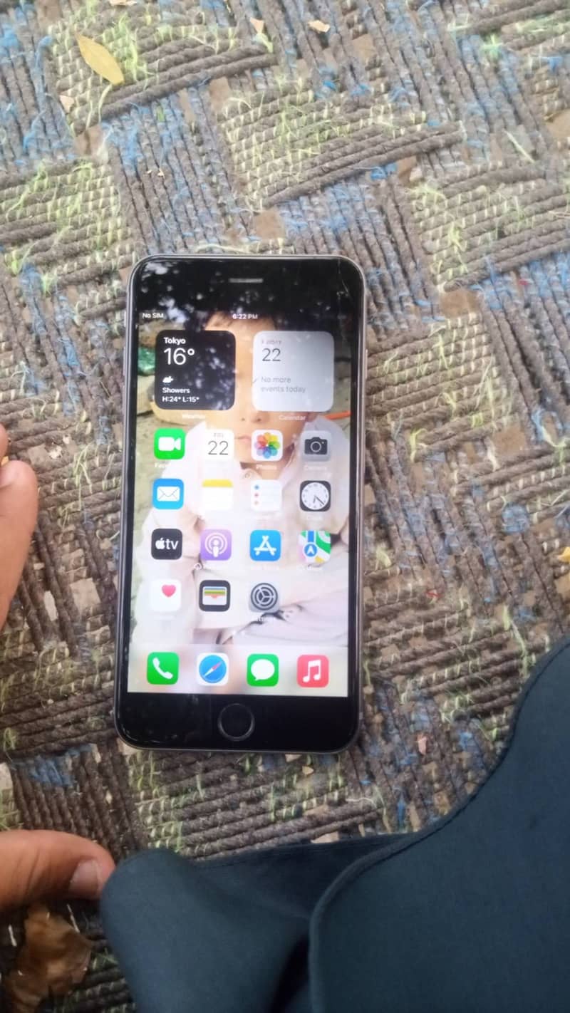 Apple iPhone 7 Plus 1