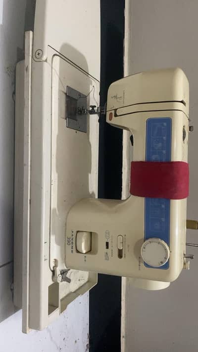 sewing machine