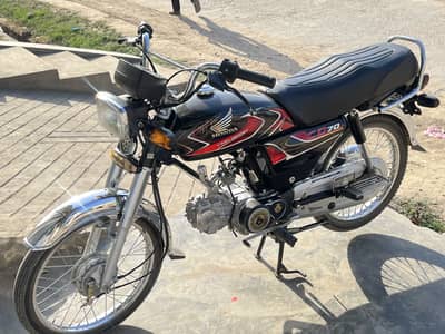 25/26 Bike Geniun Condition