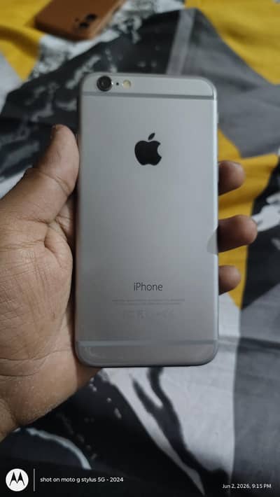 Apple iPhone 6