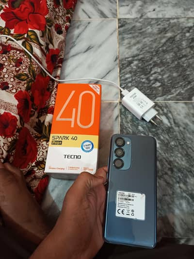 Tecno spark 40 pro+ with all assasories