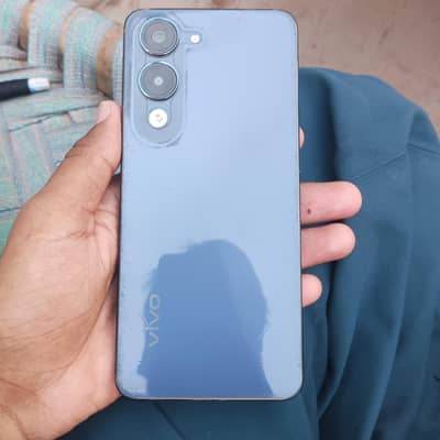 Vivo Y04