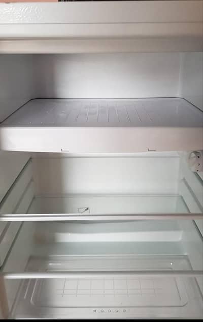 dawlance room refrigerator