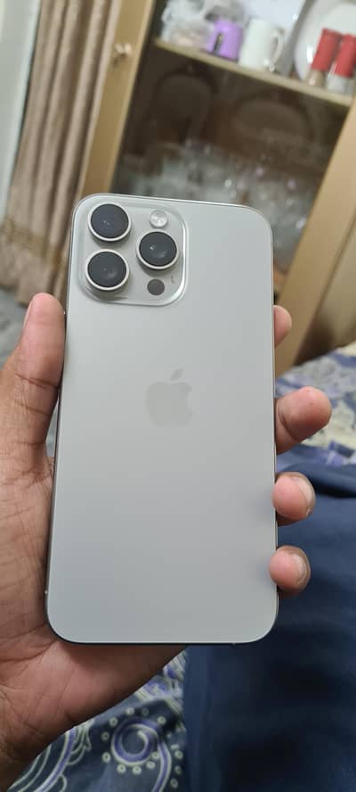 Apple iPhone 15 Pro Max