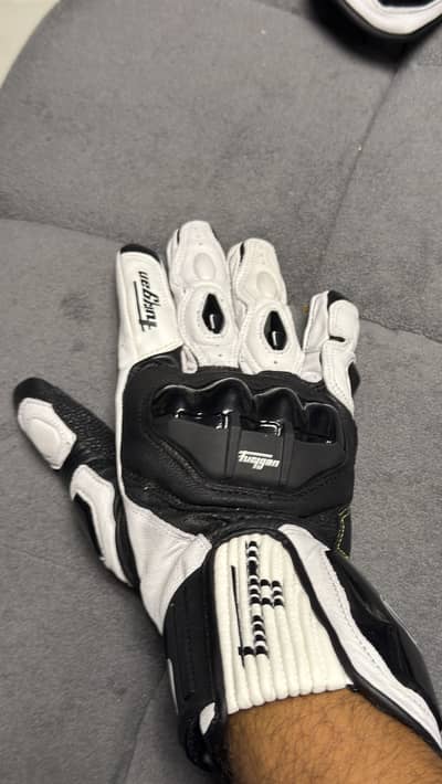  Brand New Sports Bike Riding Gloves (XL)
