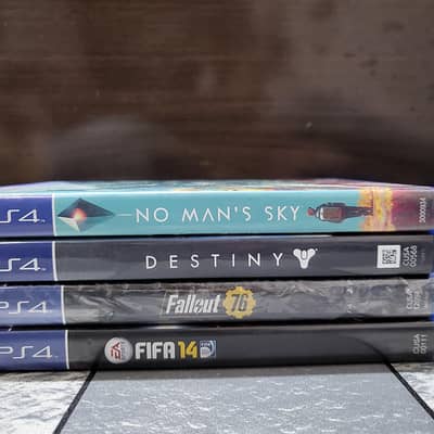  PS4 Games Bundle – No Man’s Sky, Destiny, Fallout 76 & FIFA 14