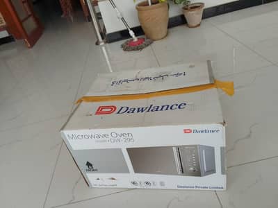 BRAND NEW DAWLANCE MICROWAVE MODEL DW-295 COOKING SERIES