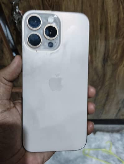 Apple iPhone 16 Pro Max