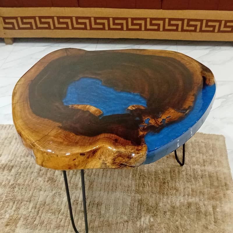 Epoxy coffee table 2