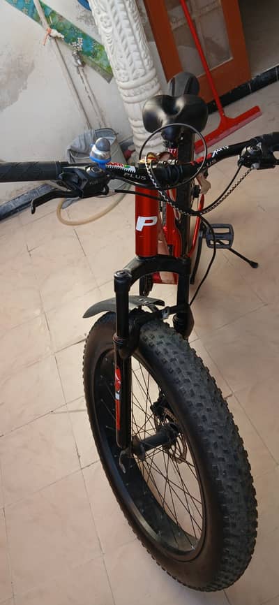 Plus 26 X 4.0 Fat Tyre Bicycle