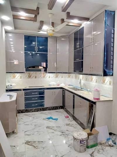 tile marble fixer / plumber / building painter