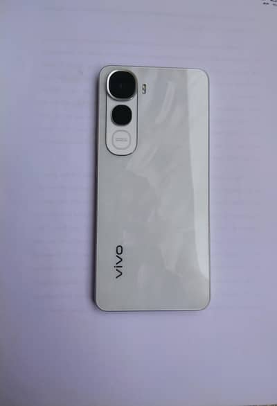 Vivo Y400