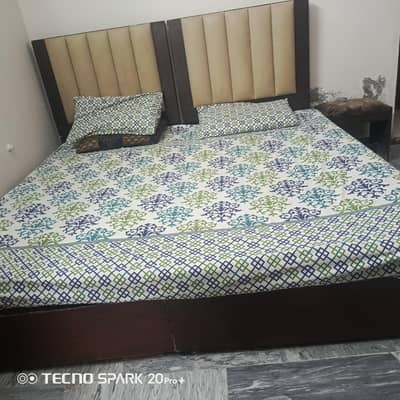 I have sell my bed because I need soom money 03145036315