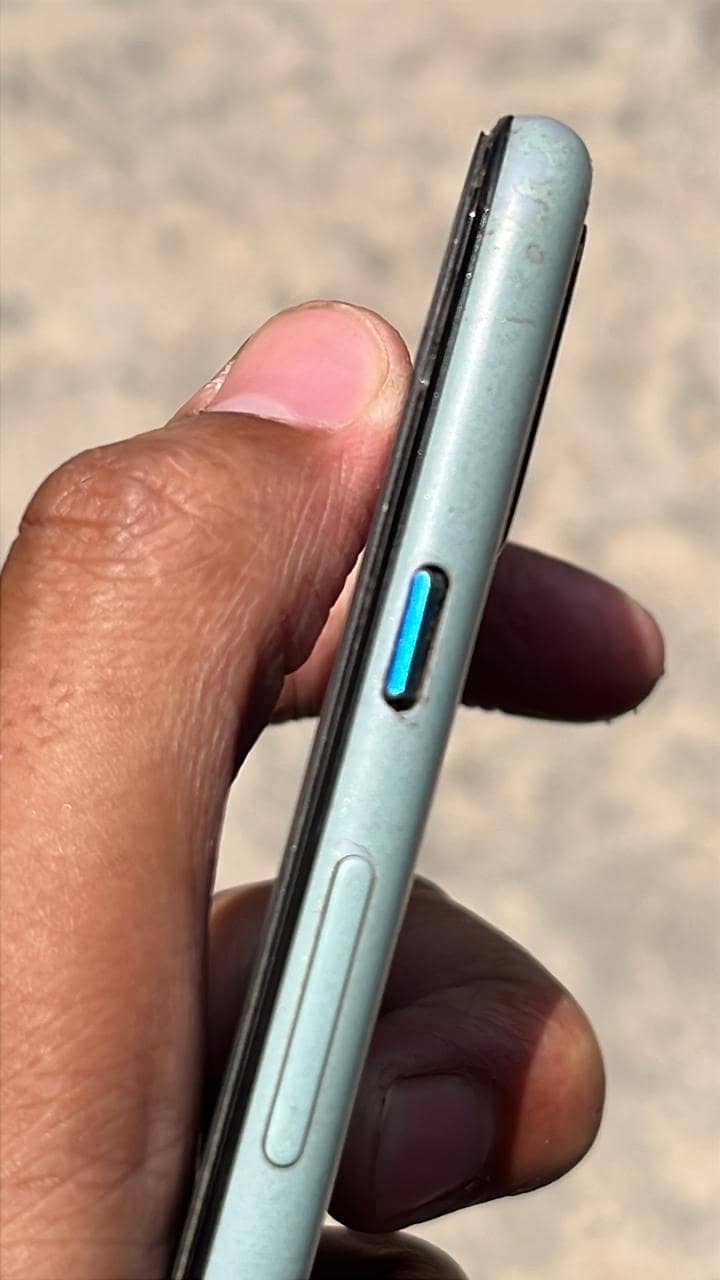 Google Pixel 5 3