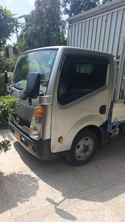 Mini truck