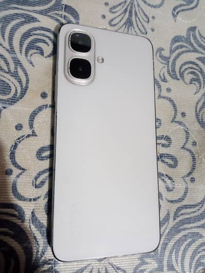 Infinix smart 10 4+4GB Ram 64GB Rom Dual sim pTa official approved.