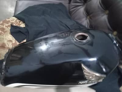 2020 janeun fuel tank black color