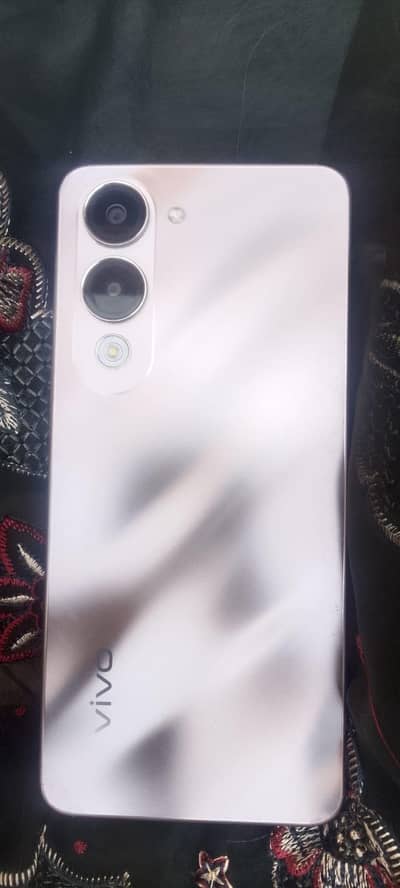 vivo y04