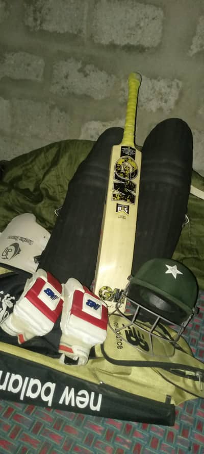 Cricket Kit for Sale Good Condition all cricket set