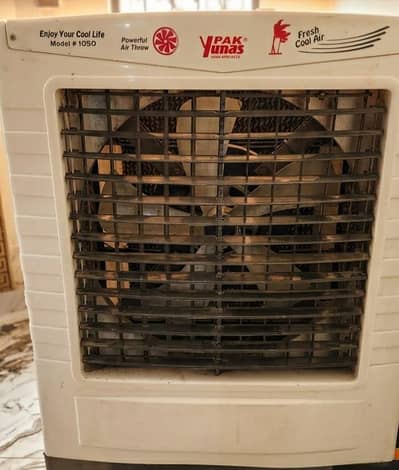 Full chill Room cooler slightly used 99% Copper