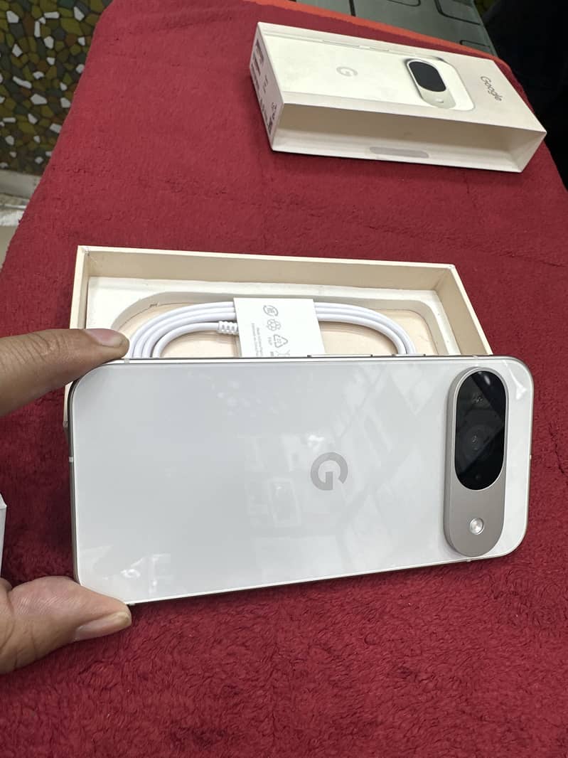 Pixel 9 1