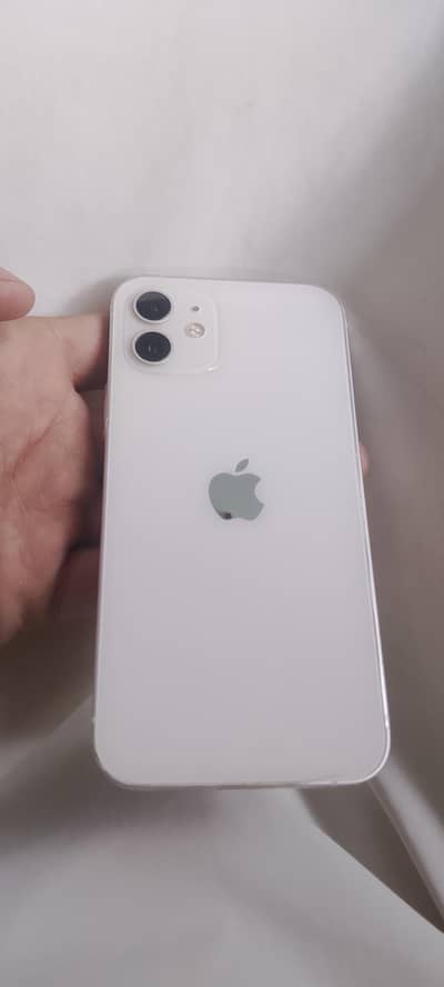 Apple iPhone 12