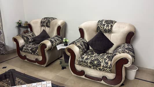 Seven set sofa available