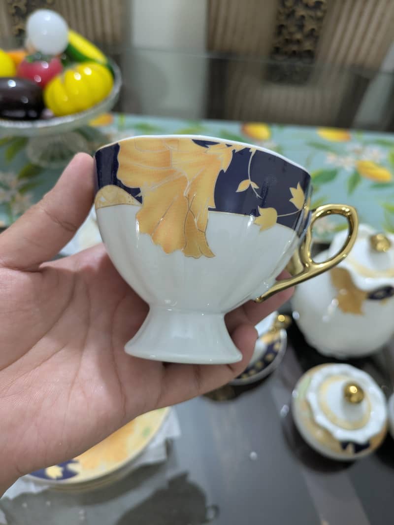 Tea set 5