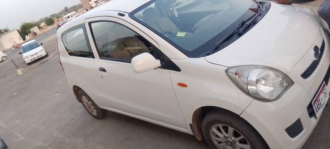 Daihatsu Mira 2015