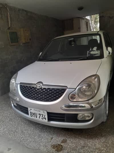 Toyota Duet 2002