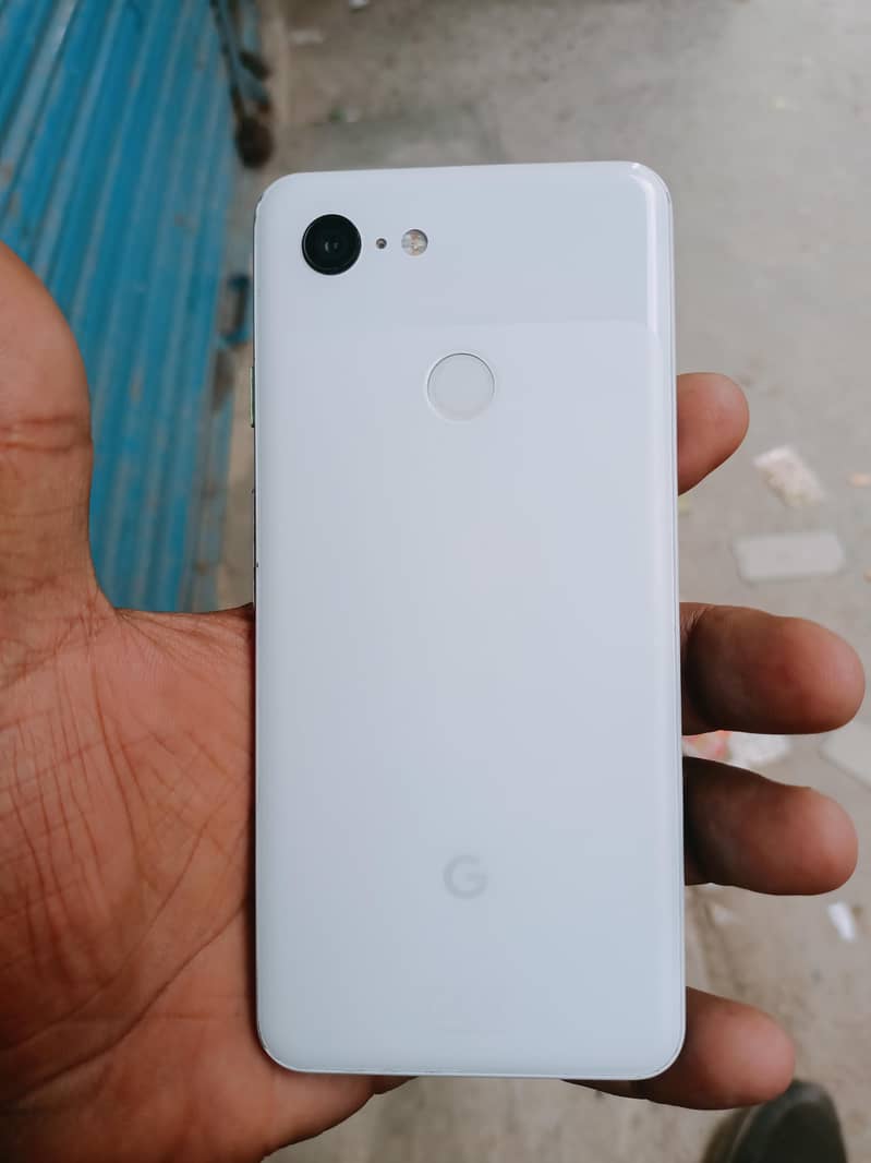 Google Pixel 3 0