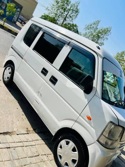 Suzuki Every 2014