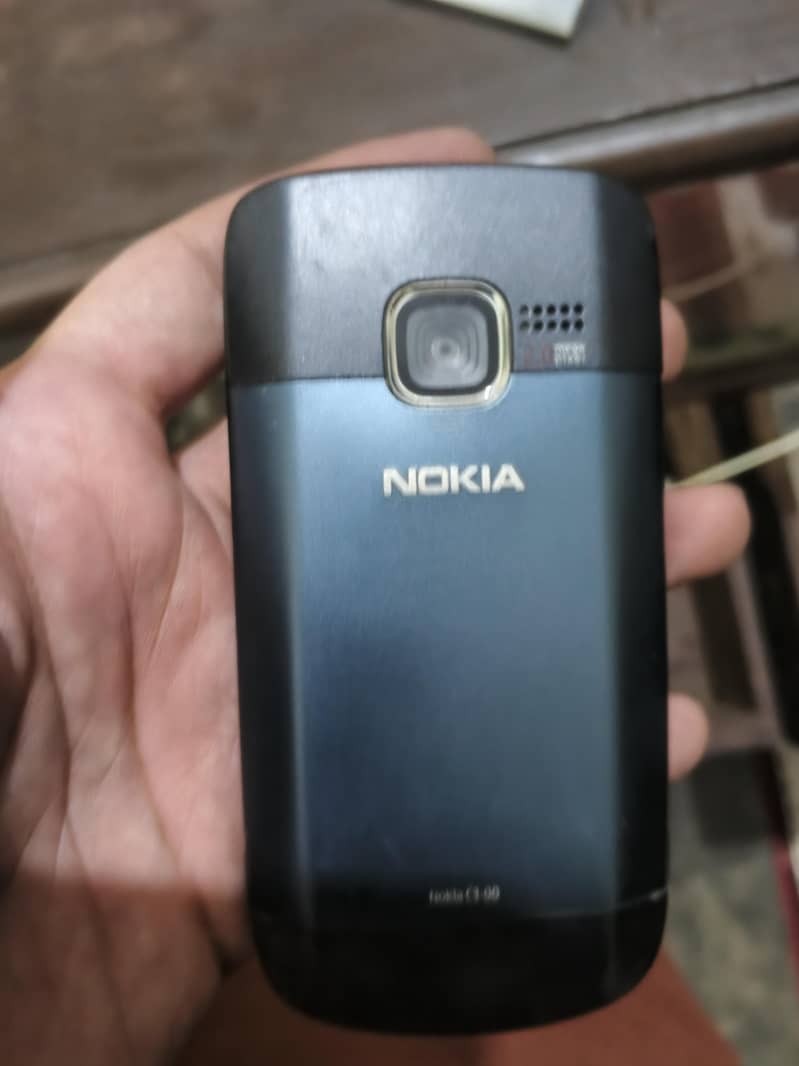 Nokia C3 0