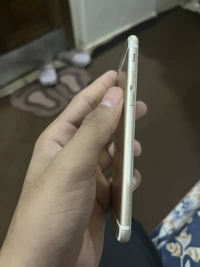 Apple iPhone 6