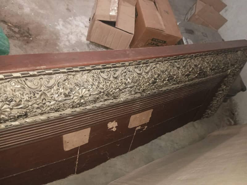 Bed  1