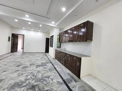 1000seq Ft Office Office For Rent Hot Location Best For IT Call