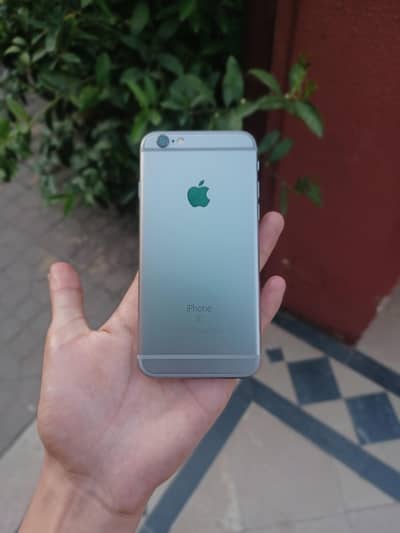 Apple iPhone 6S