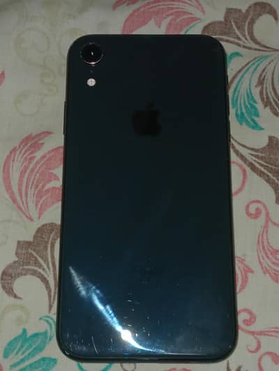 Apple iPhone XR