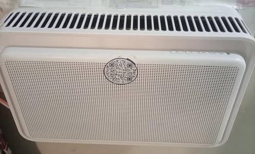 Window AC,  on discounted Price
