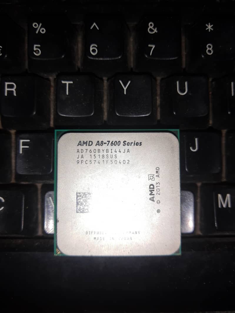 AMD A8 7600 1