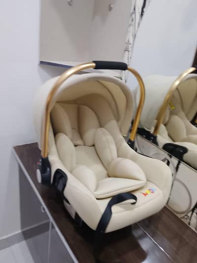 JUNIOR BABY COT Brand new condition