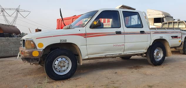 Toyota Hilux 1993 double cabin