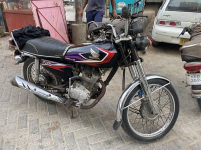 HONDA CG125 rahimyar khan no 2017
