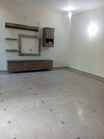 10 Marla Double Storey House For Rent