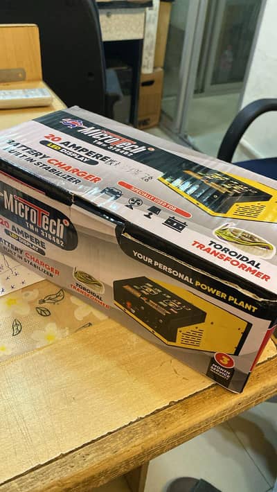 microtech 20. amp battery charger