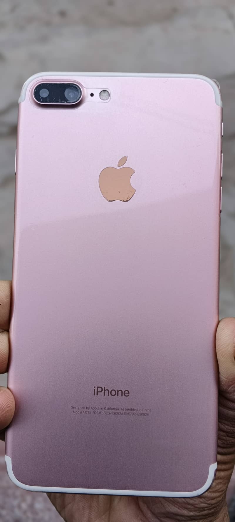 Apple iPhone 7 Plus 5