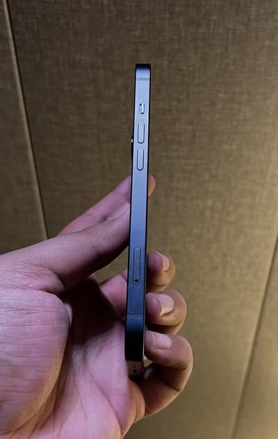 Apple iPhone 13 JV