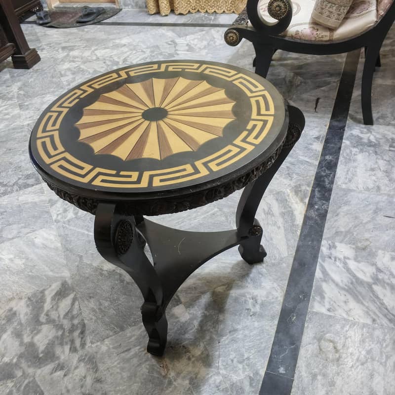 coffee table 0